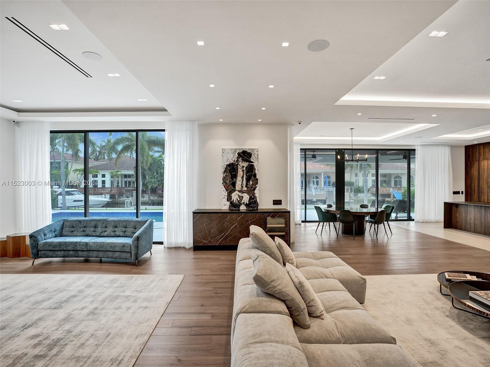 900 Washington St, Hollywood, FL, 33019 United States, 4 Bedrooms Bedrooms, ,4 BathroomsBathrooms,Residential,For Sale,Washington St,A11523003