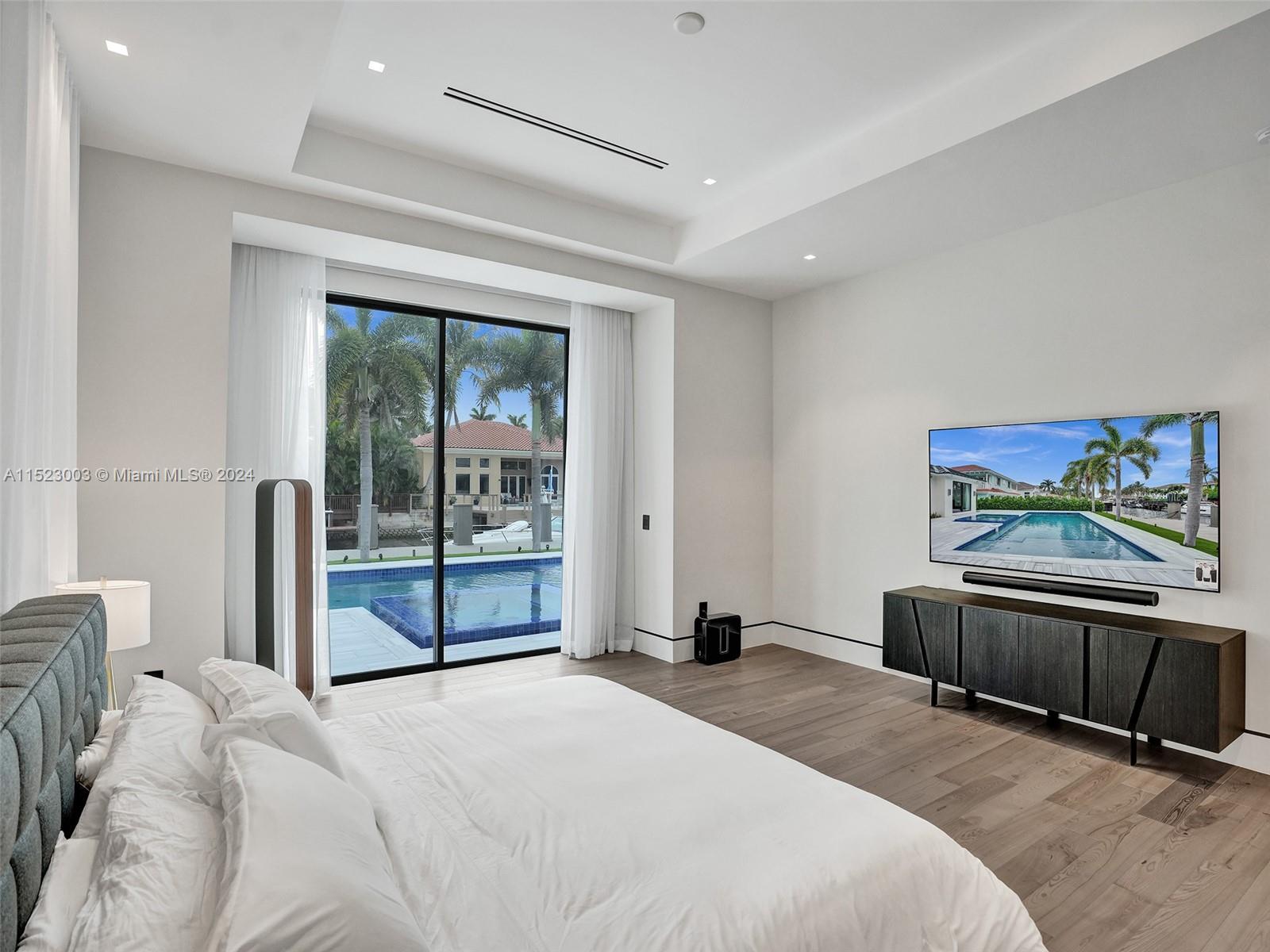 900 Washington St, Hollywood, FL, 33019 United States, 4 Bedrooms Bedrooms, ,4 BathroomsBathrooms,Residential,For Sale,Washington St,A11523003