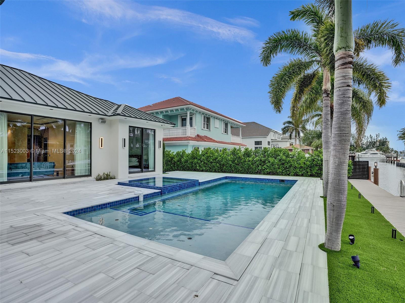 900 Washington St, Hollywood, FL, 33019 United States, 4 Bedrooms Bedrooms, ,4 BathroomsBathrooms,Residential,For Sale,Washington St,A11523003