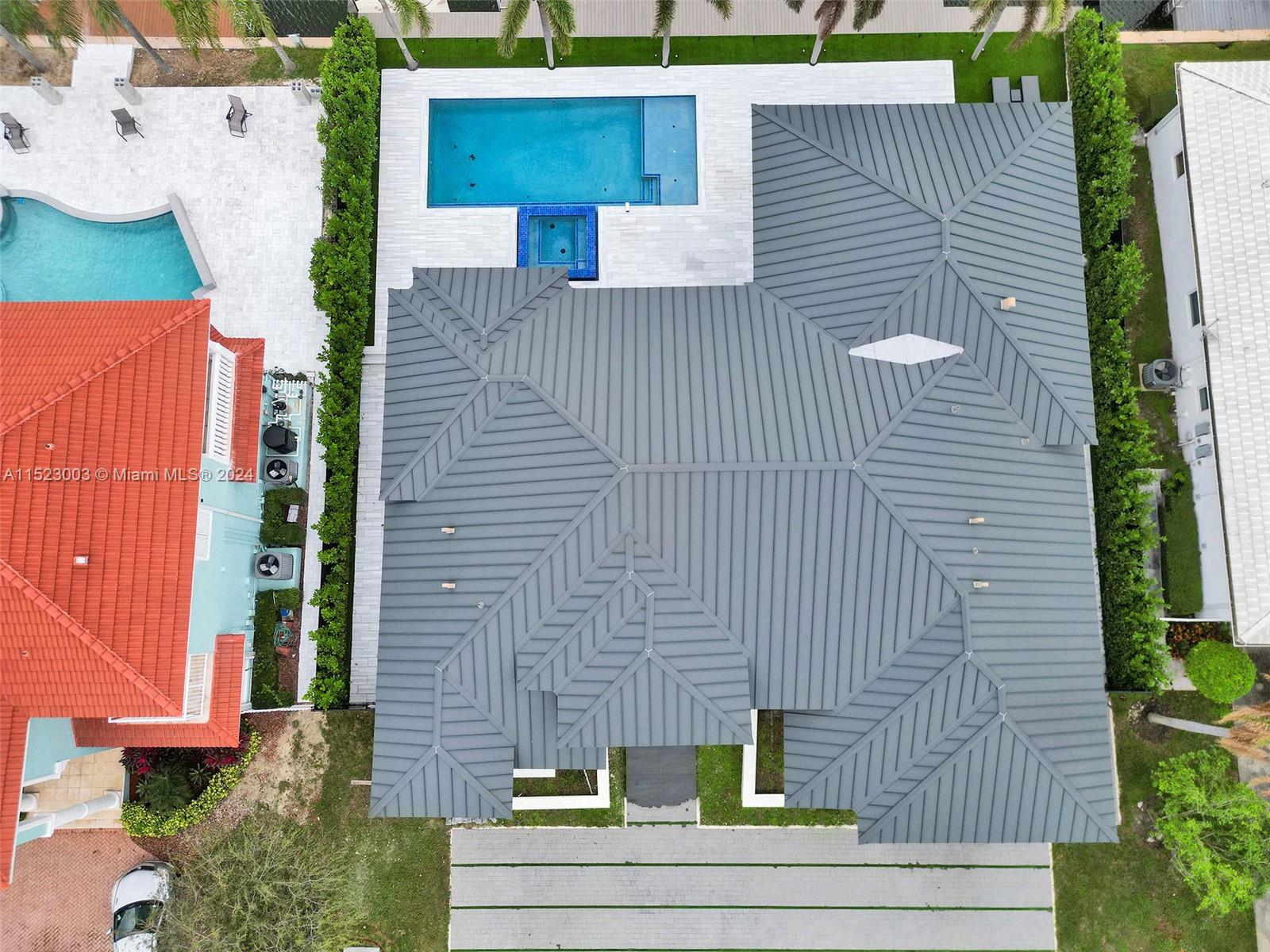 900 Washington St, Hollywood, FL, 33019 United States, 4 Bedrooms Bedrooms, ,4 BathroomsBathrooms,Residential,For Sale,Washington St,A11523003