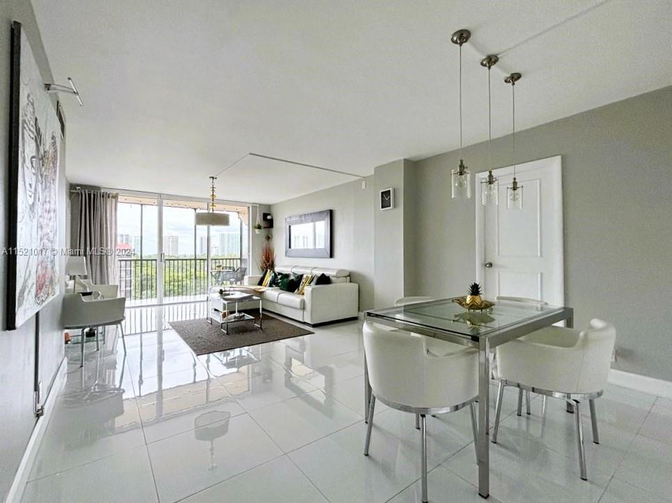 3101 N Country Club Dr 812, Aventura, Florida 33180, 2 Bedrooms Bedrooms, ,2 BathroomsBathrooms,Residentiallease,For Rent,3101 N Country Club Dr 812,A11521017