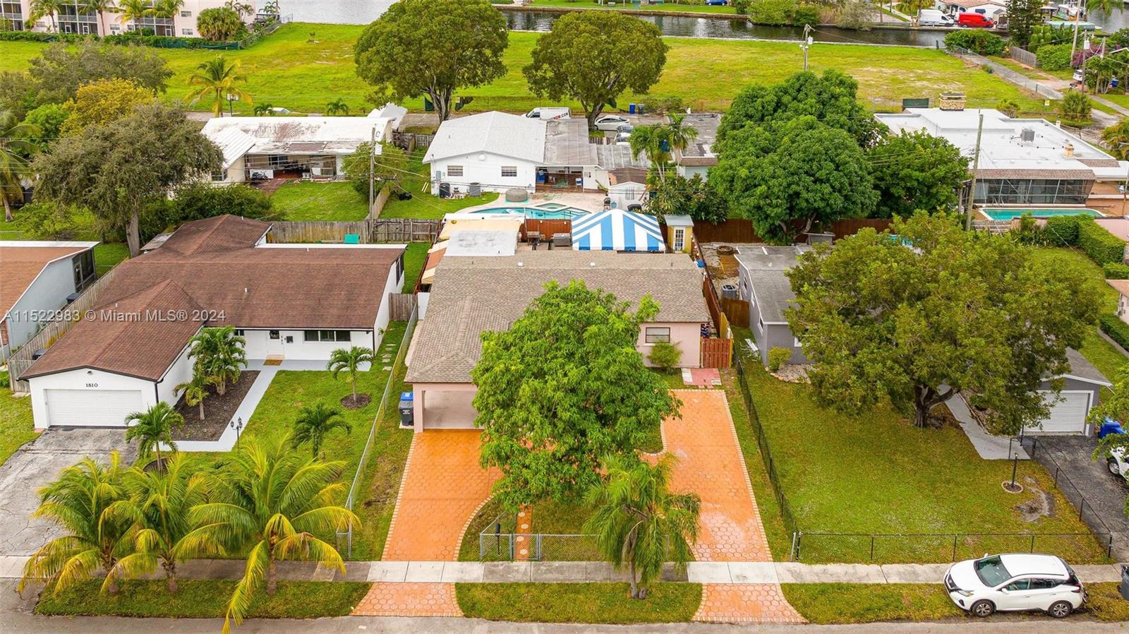 1820 27th Ave, Hollywood, FL, 33020 United States, 3 Bedrooms Bedrooms, ,2 BathroomsBathrooms,Residential,For Sale,27th Ave,A11522983