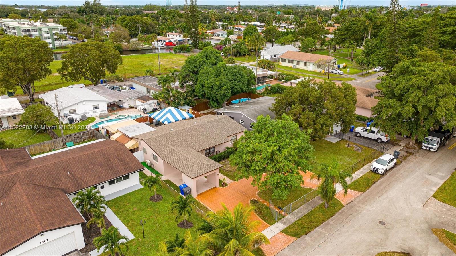 1820 N 27th Ave, Hollywood, Florida 33020, 3 Bedrooms Bedrooms, ,2 BathroomsBathrooms,Residential,For Sale,1820 N 27th Ave,A11522983