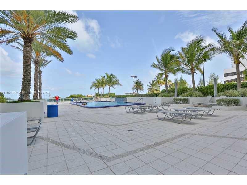 6917 COLLINS AV 726, Miami Beach, Florida 33141, 1 Bedroom Bedrooms, ,1 BathroomBathrooms,Residentiallease,For Rent,6917 COLLINS AV 726,A11521206