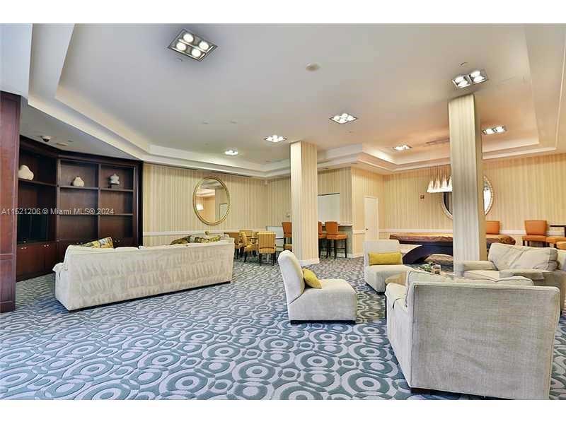 6917 COLLINS AV 726, Miami Beach, Florida 33141, 1 Bedroom Bedrooms, ,1 BathroomBathrooms,Residentiallease,For Rent,6917 COLLINS AV 726,A11521206