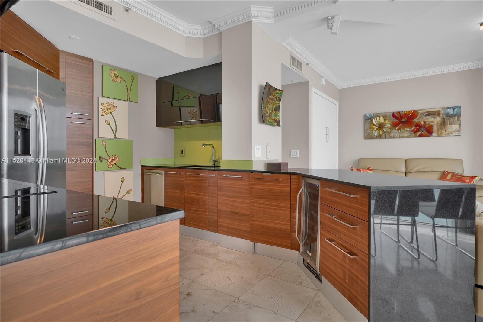 4779 Collins Ave 3203, Miami Beach, Florida 33140, 3 Bedrooms Bedrooms, ,3 BathroomsBathrooms,Residential,For Sale,4779 Collins Ave 3203,A11520413