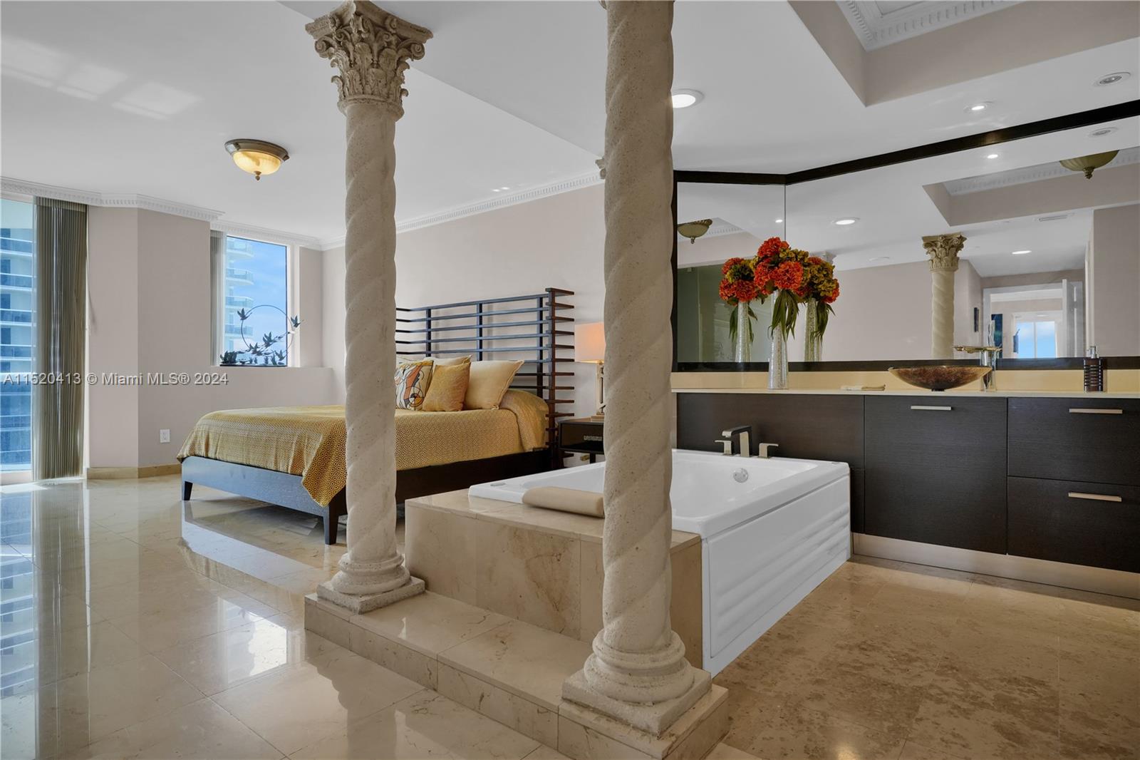 4779 Collins Ave, Miami Beach, FL, 33140 United States, 3 Bedrooms Bedrooms, ,3 BathroomsBathrooms,Residential,For Sale,Collins Ave,A11520413