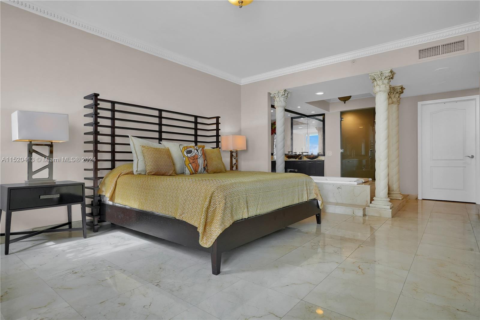 4779 Collins Ave 3203, Miami Beach, Florida 33140, 3 Bedrooms Bedrooms, ,3 BathroomsBathrooms,Residential,For Sale,4779 Collins Ave 3203,A11520413