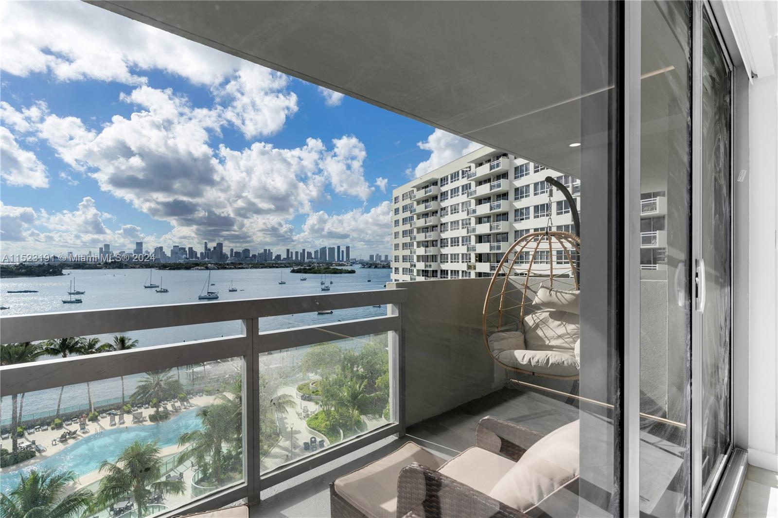 1500 Bay Rd 918S, Miami Beach, Florida 33139, 1 Bedroom Bedrooms, ,1 BathroomBathrooms,Residentiallease,For Rent,1500 Bay Rd 918S,A11523191