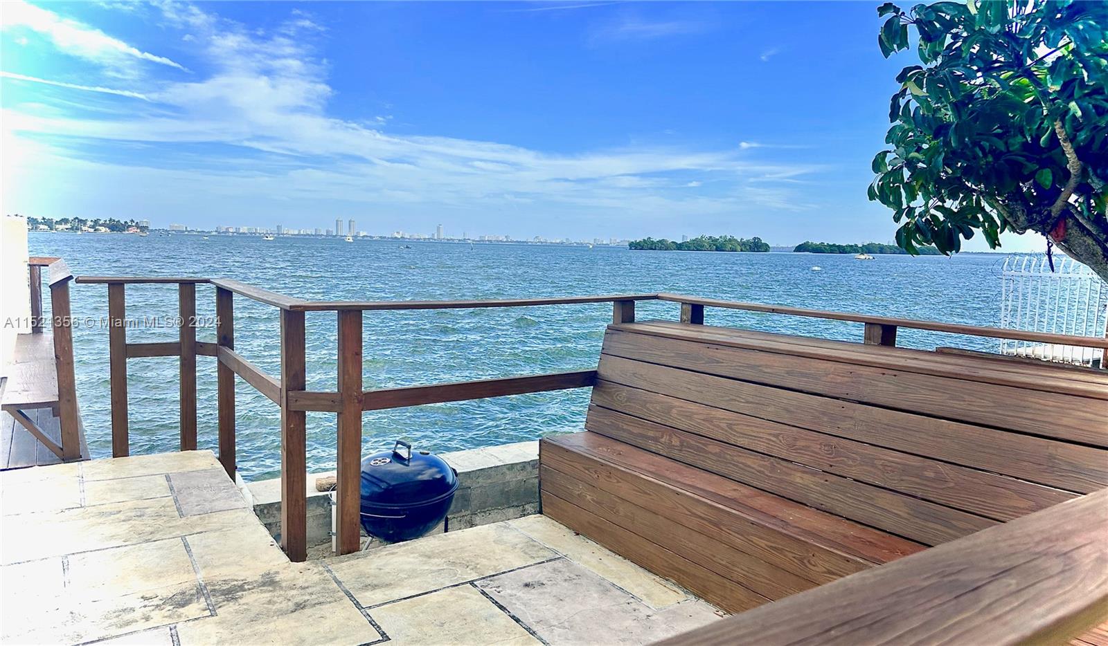 7845 NE Bayshore Ct 14, Miami, FL 33138, 1 Bedroom Bedrooms, ,1 BathroomBathrooms,Residential,For Sale,Bayshore Ct,A11521356