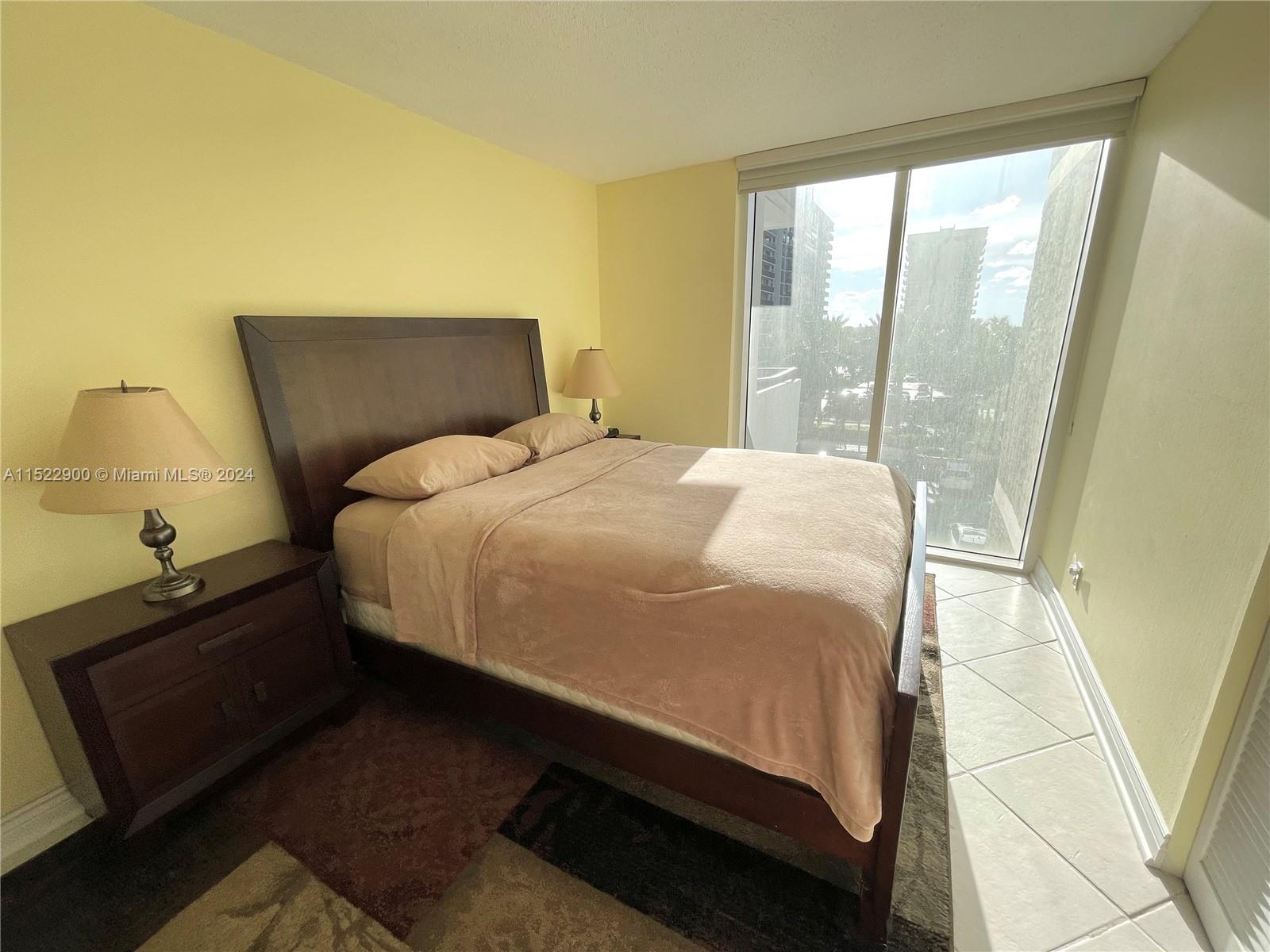 2030 S Ocean Dr 327, Hallandale Beach, Florida 33009, 3 Bedrooms Bedrooms, ,2 BathroomsBathrooms,Residential,For Sale,2030 S Ocean Dr 327,A11522900