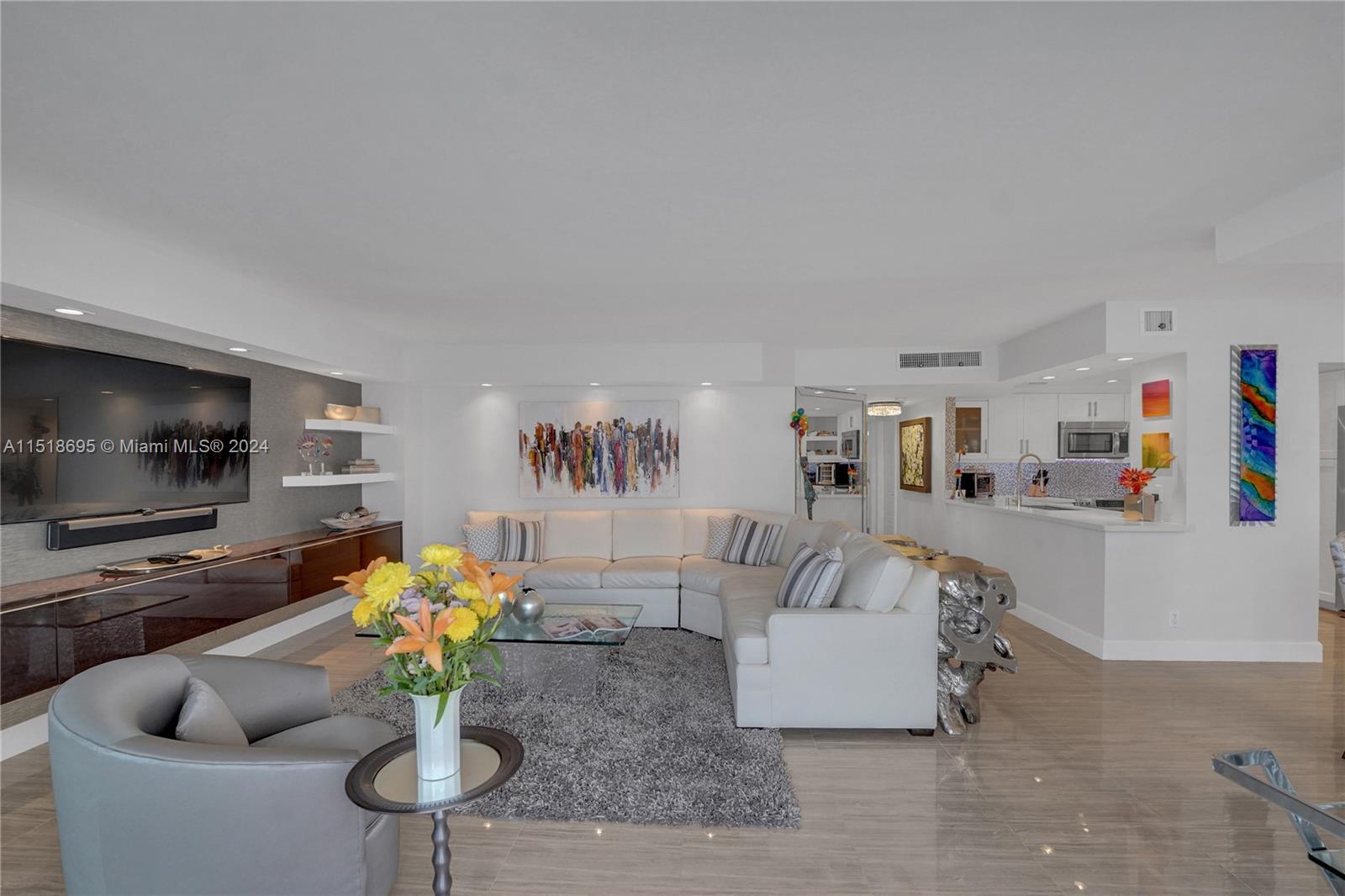 2030 S Ocean Dr 1420, Hallandale Beach, Florida 33009, 2 Bedrooms Bedrooms, ,2 BathroomsBathrooms,Residential,For Sale,2030 S Ocean Dr 1420,A11518695