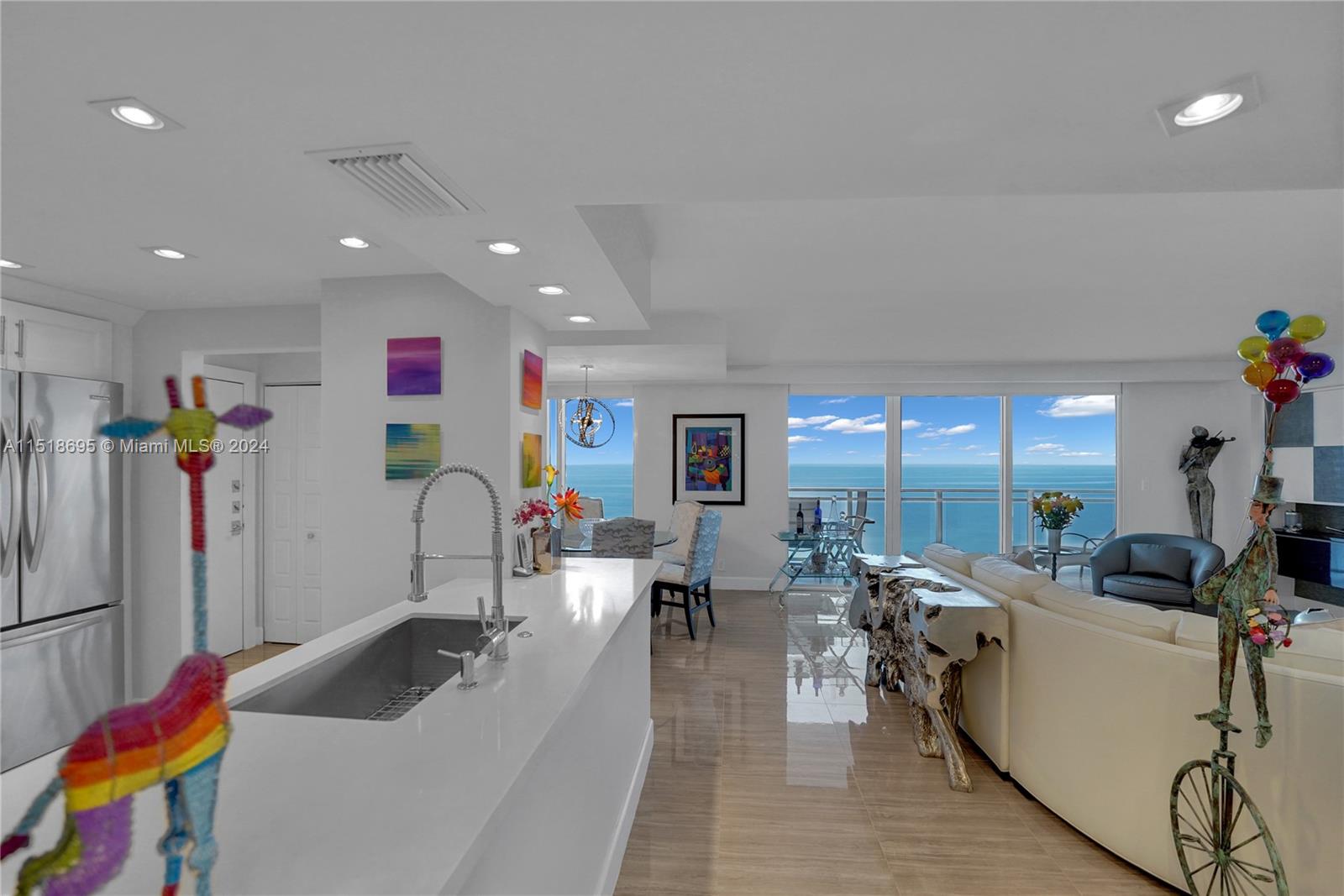 2030 S Ocean Dr 1420, Hallandale Beach, FL 33009, 2 Bedrooms Bedrooms, ,2 BathroomsBathrooms,Residential,For Sale,Ocean Dr,A11518695