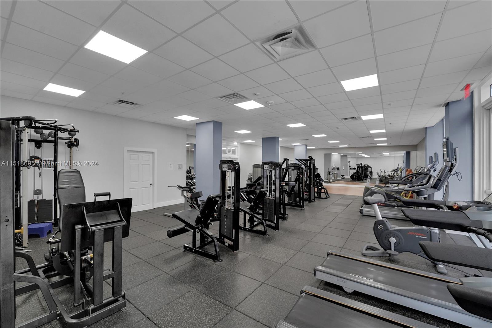 2030 S Ocean Dr 1420, Hallandale Beach, Florida 33009, 2 Bedrooms Bedrooms, ,2 BathroomsBathrooms,Residential,For Sale,2030 S Ocean Dr 1420,A11518695