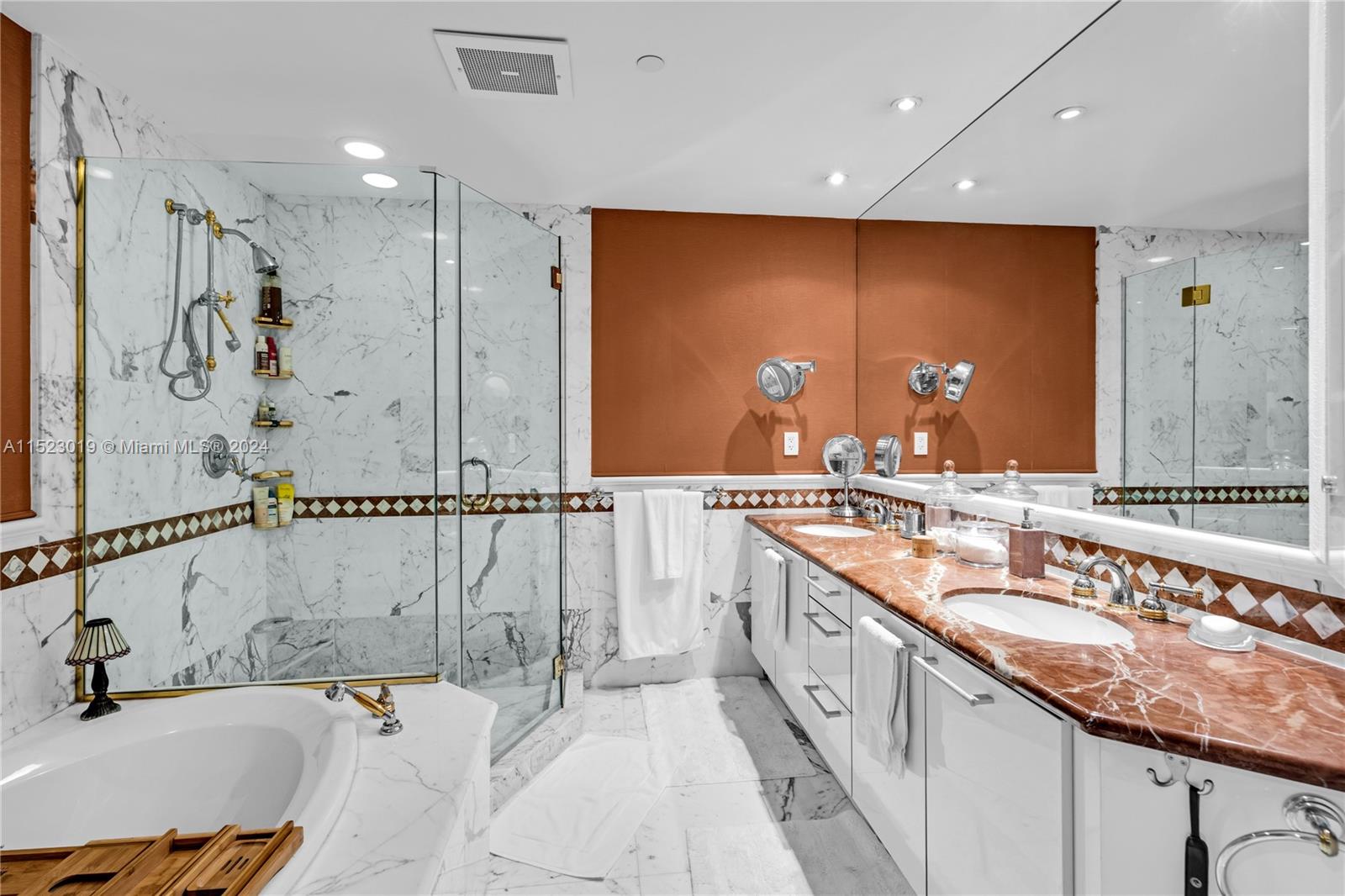 10225 Collins Ave, Bal Harbour, FL, 33154 United States, 4 Bedrooms Bedrooms, ,3 BathroomsBathrooms,Residential,For Sale,Collins Ave,A11523019