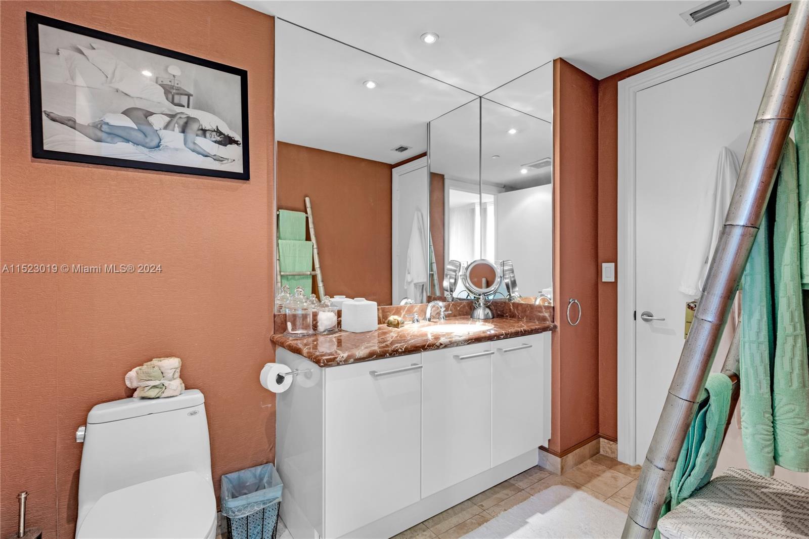 10225 Collins Ave, Bal Harbour, FL, 33154 United States, 4 Bedrooms Bedrooms, ,3 BathroomsBathrooms,Residential,For Sale,Collins Ave,A11523019