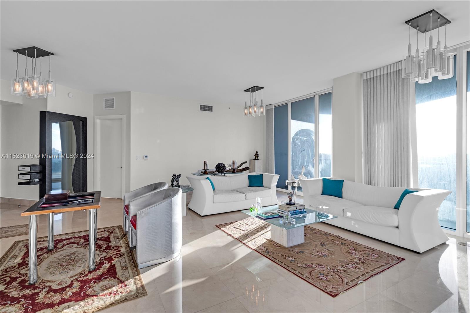 10225 Collins Ave, Bal Harbour, FL, 33154 United States, 4 Bedrooms Bedrooms, ,3 BathroomsBathrooms,Residential,For Sale,Collins Ave,A11523019