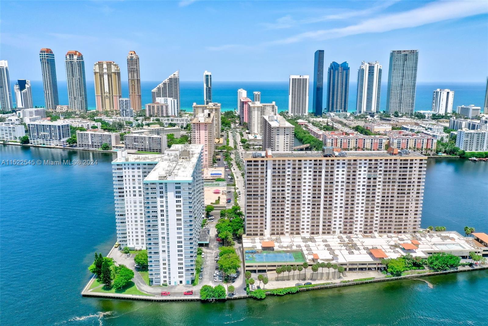 301 174th St, Sunny Isles Beach, FL, 33160 United States, 2 Bedrooms Bedrooms, ,2 BathroomsBathrooms,Residential,For Sale,174th St,A11522545