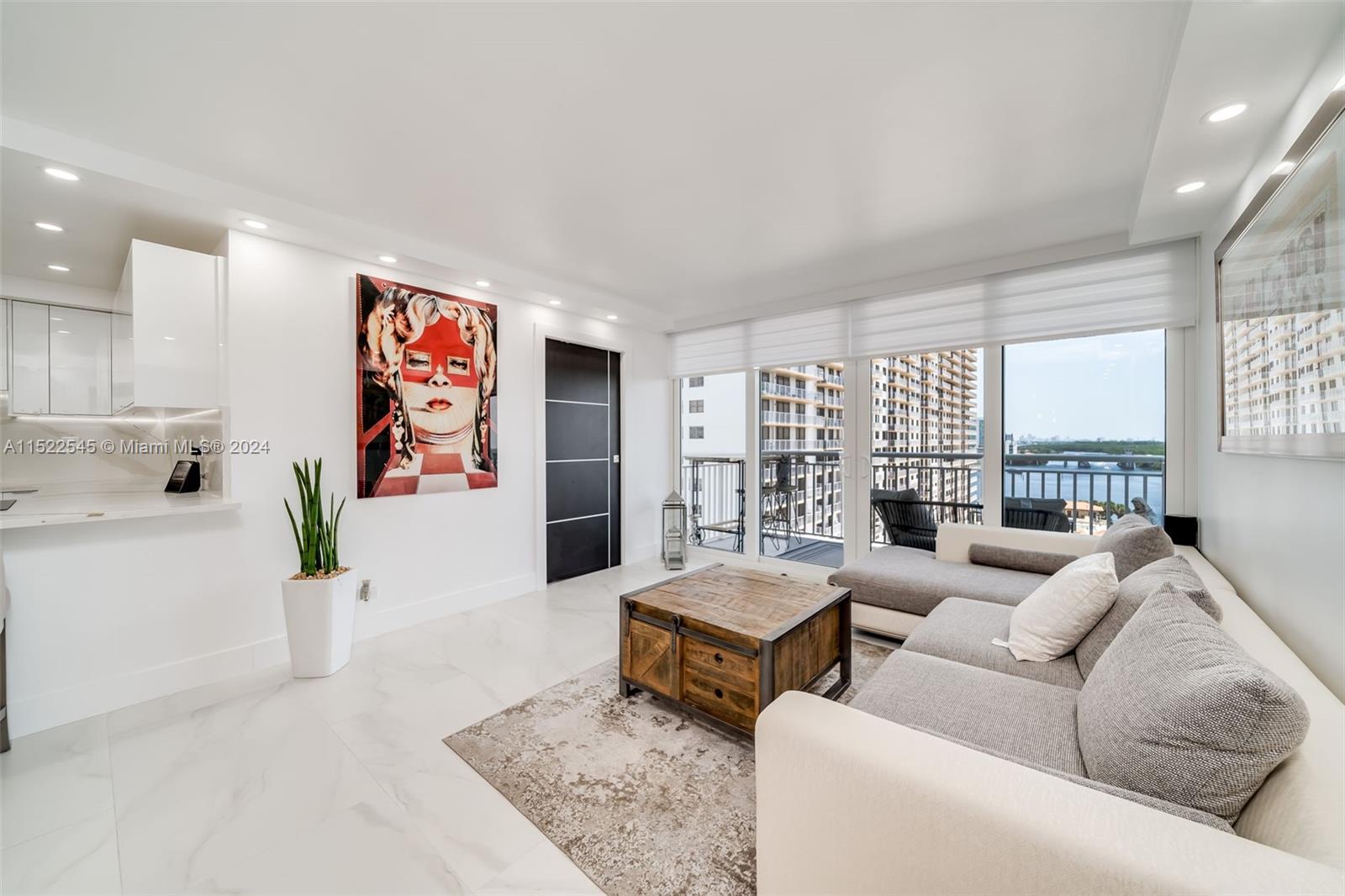 301 174th St, Sunny Isles Beach, FL, 33160 United States, 2 Bedrooms Bedrooms, ,2 BathroomsBathrooms,Residential,For Sale,174th St,A11522545