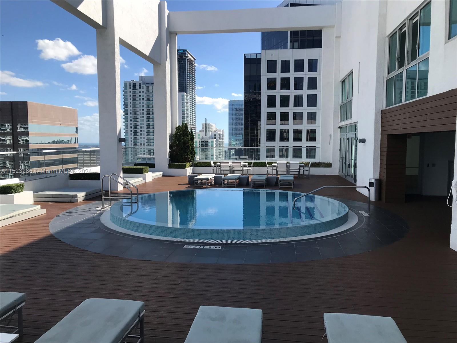 55 6th St, Miami, FL, 33131 United States, 2 Bedrooms Bedrooms, ,2 BathroomsBathrooms,Residential,For Sale,6th St,A11523286