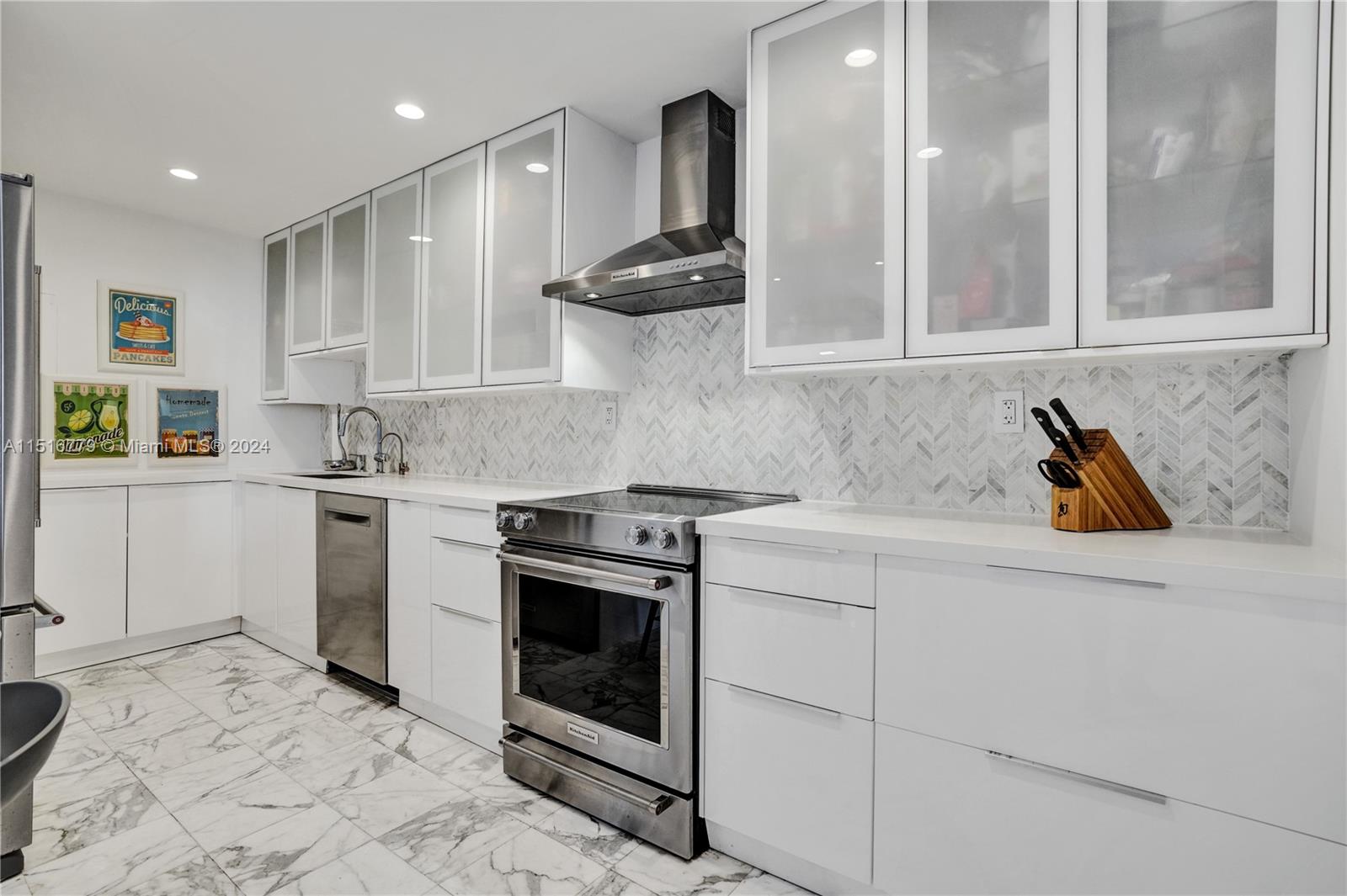 19707 Turnberry Way 16C, Aventura, Florida 33180, 1 Bedroom Bedrooms, ,1 BathroomBathrooms,Residential,For Sale,19707 Turnberry Way 16C,A11516779