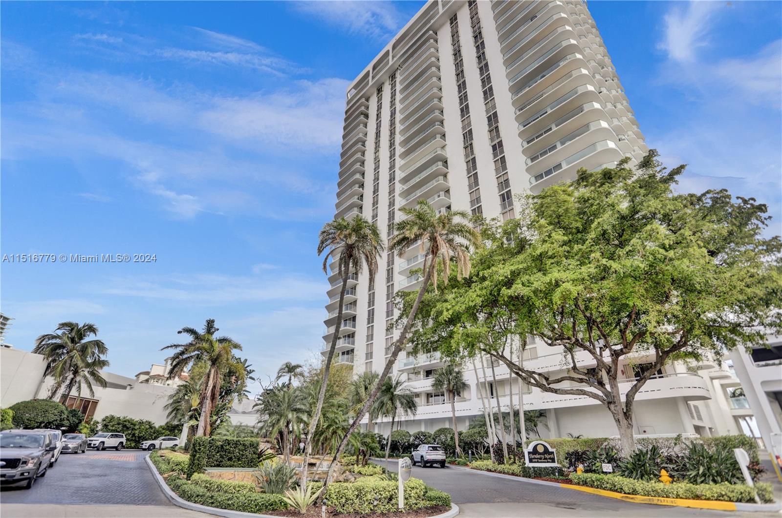 19707 Turnberry Way, Aventura, FL, 33180 United States, 1 Bedroom Bedrooms, ,1 BathroomBathrooms,Residential,For Sale,Turnberry Way,A11516779