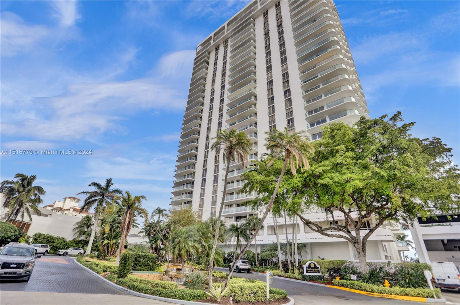 19707 Turnberry Way, Aventura, FL, 33180 United States, 1 Bedroom Bedrooms, ,1 BathroomBathrooms,Residential,For Sale,Turnberry Way,A11516779