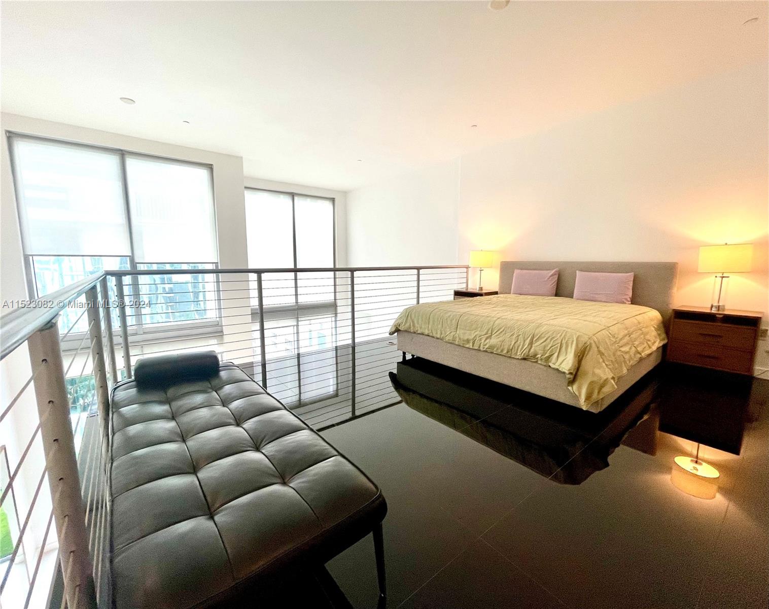 1060 Brickell Ave 1005, Miami, Florida 33131, 1 Bedroom Bedrooms, ,2 BathroomsBathrooms,Residential,For Sale,1060 Brickell Ave 1005,A11523082