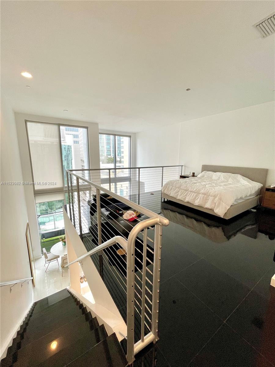 1060 Brickell Ave, Miami, FL, 33131 United States, 1 Bedroom Bedrooms, ,2 BathroomsBathrooms,Residential,For Sale,Brickell Ave,A11523082