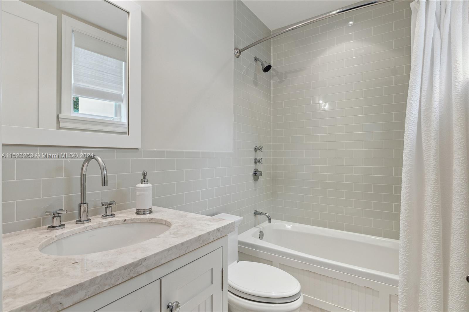 7740 Atlantic Way, Miami Beach, FL, 33141 United States, 4 Bedrooms Bedrooms, ,4 BathroomsBathrooms,Residential,For Sale,Atlantic Way,A11523263