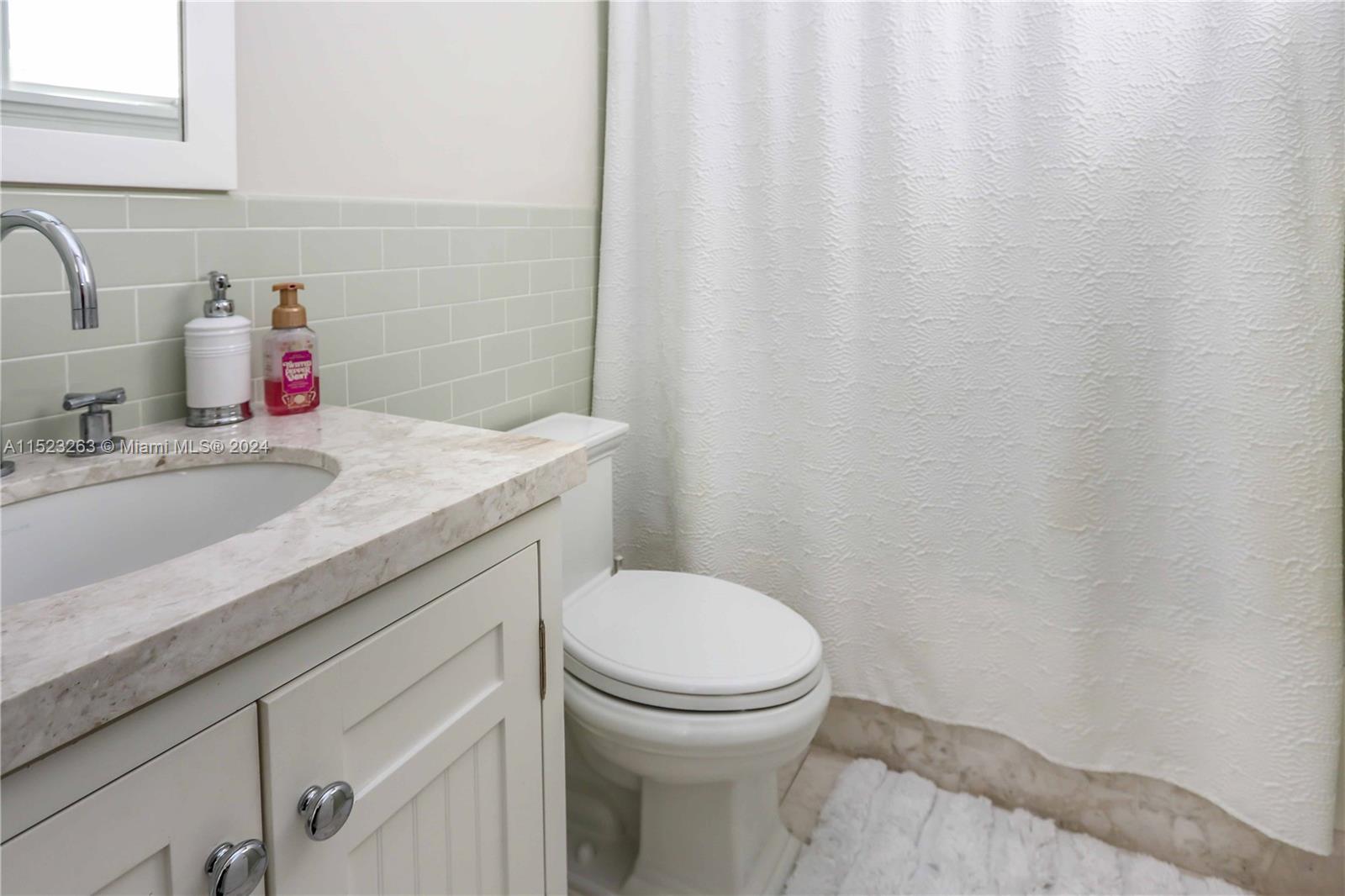 7740 Atlantic Way, Miami Beach, FL, 33141 United States, 4 Bedrooms Bedrooms, ,4 BathroomsBathrooms,Residential,For Sale,Atlantic Way,A11523263