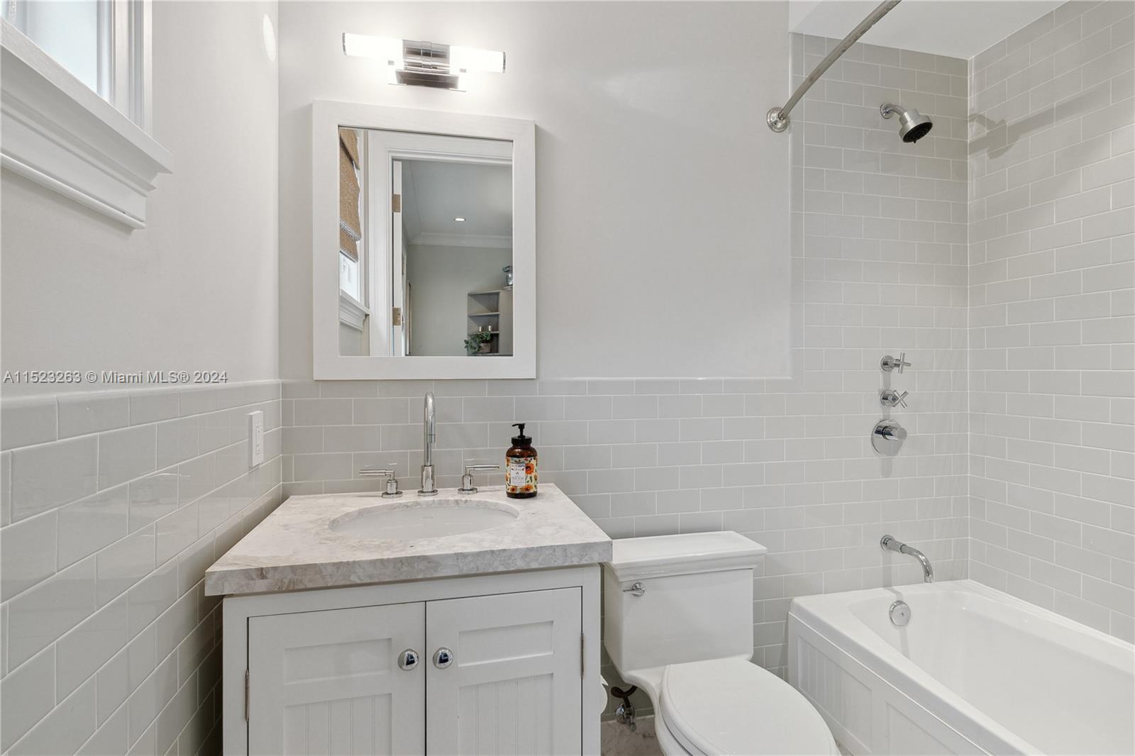 7740 Atlantic Way, Miami Beach, FL, 33141 United States, 4 Bedrooms Bedrooms, ,4 BathroomsBathrooms,Residential,For Sale,Atlantic Way,A11523263