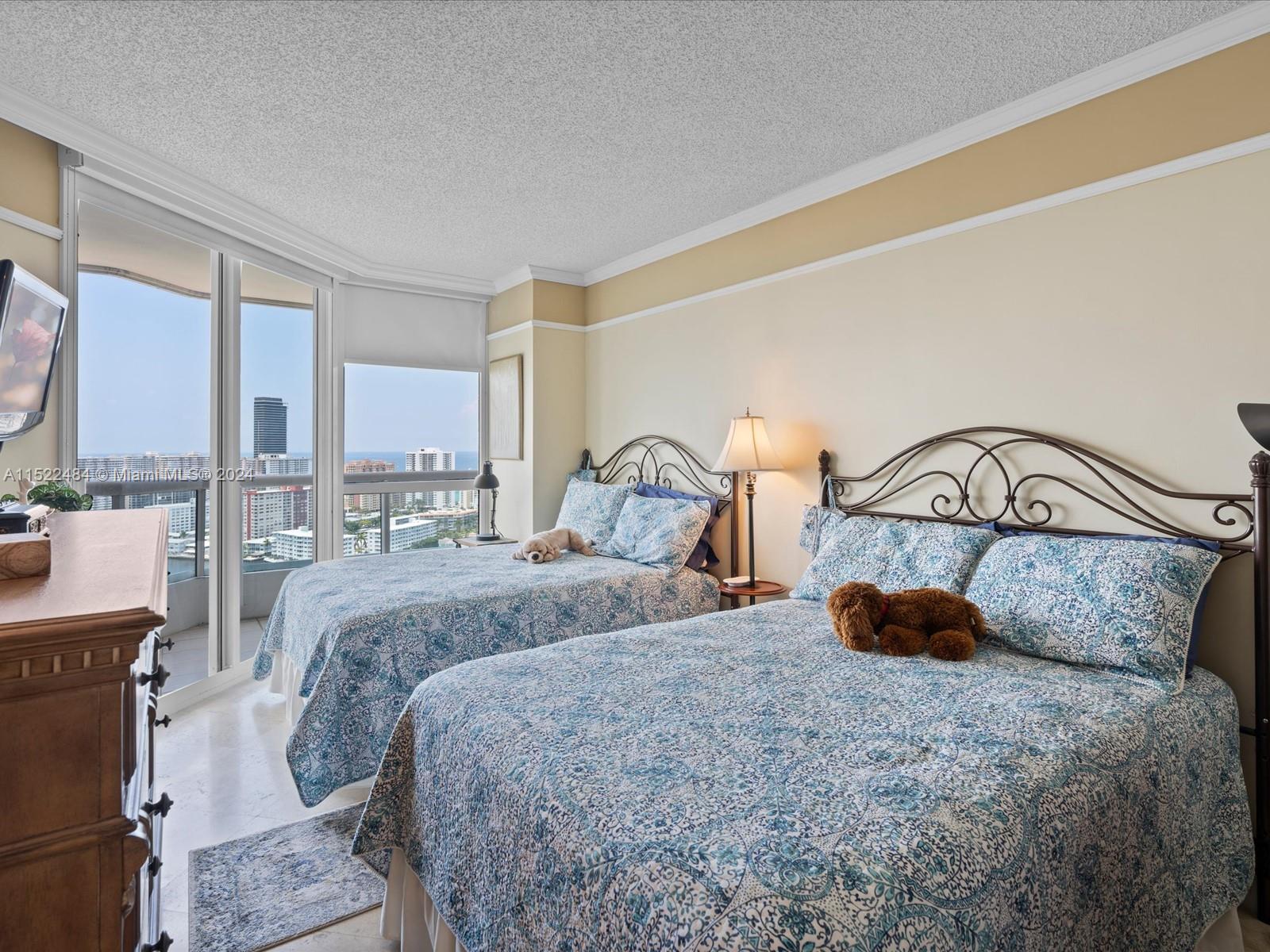 21205 Yacht Club Dr 2810, Aventura, Florida 33180, 3 Bedrooms Bedrooms, ,2 BathroomsBathrooms,Residential,For Sale,21205 Yacht Club Dr 2810,A11522484