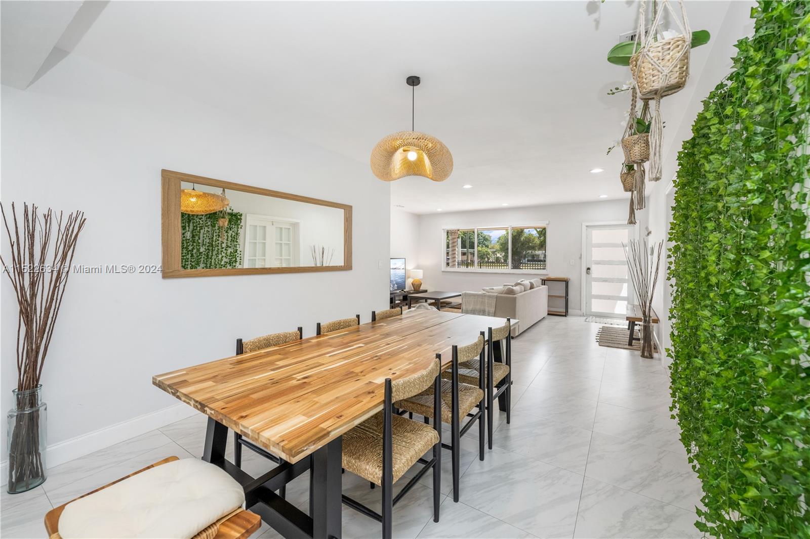 1331 NE 160th St, North Miami Beach, Florida 33162, 3 Bedrooms Bedrooms, ,2 BathroomsBathrooms,Residential,For Sale,1331 NE 160th St,A11522634