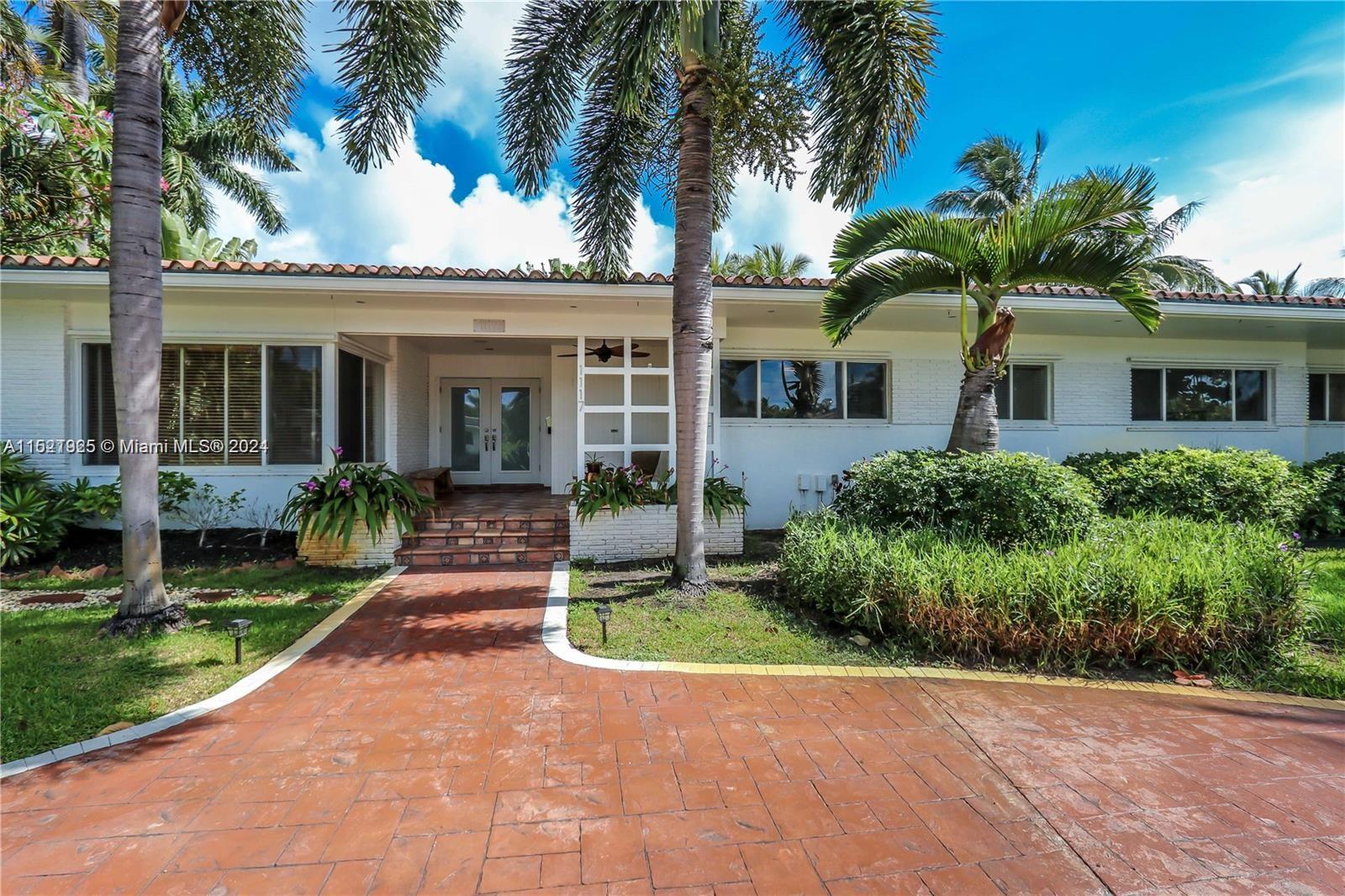 1117 Adams St, Hollywood, FL, 33019 United States, 4 Bedrooms Bedrooms, ,3 BathroomsBathrooms,Residential,For Sale,Adams St,A11521925