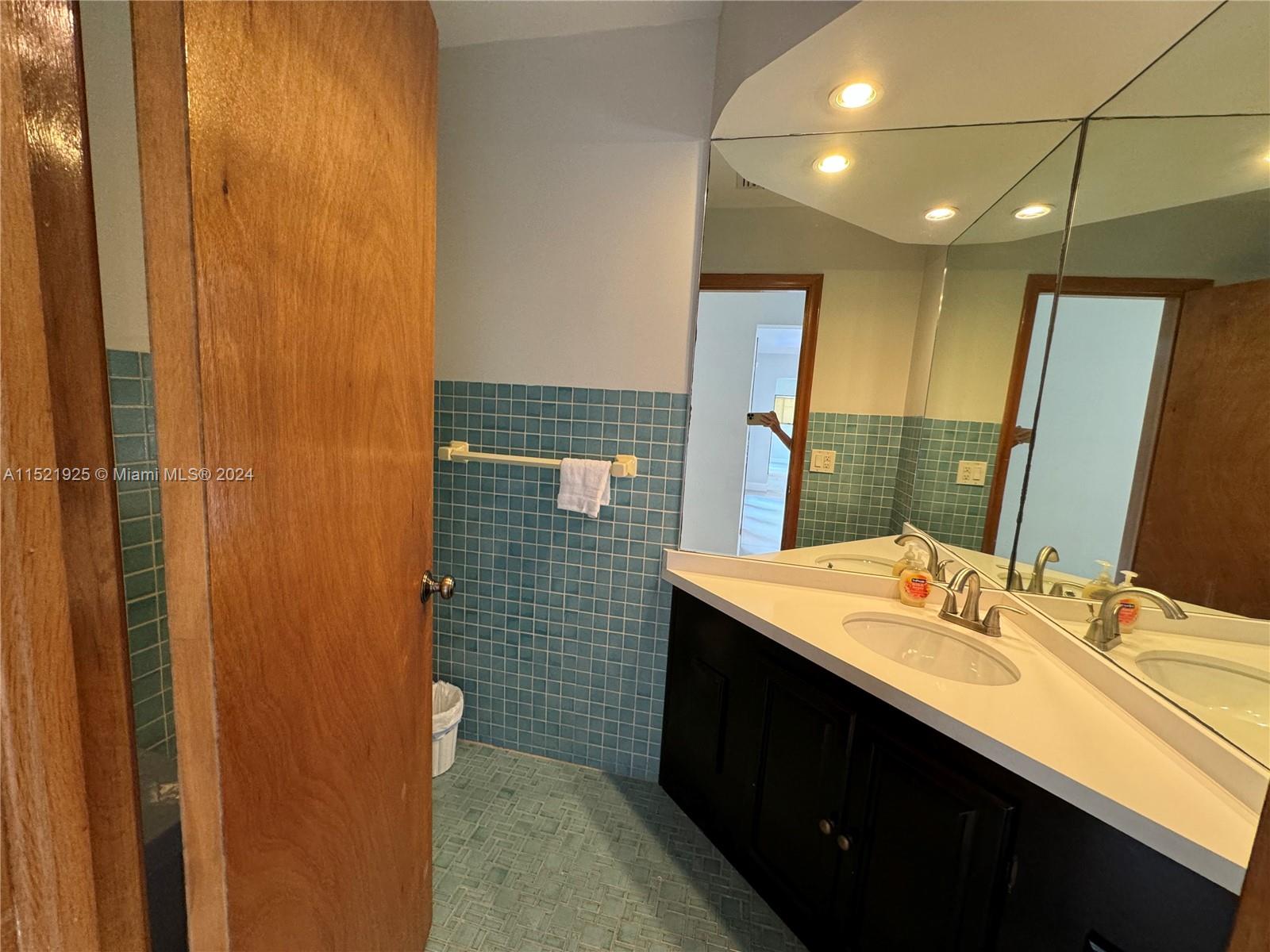 Listing Photo 35