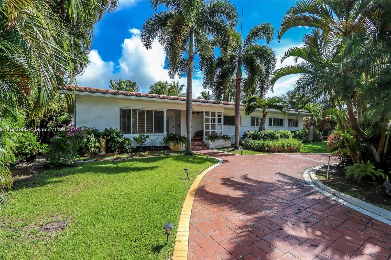 1117 Adams St, Hollywood, FL, 33019 United States, 4 Bedrooms Bedrooms, ,3 BathroomsBathrooms,Residential,For Sale,Adams St,A11521925