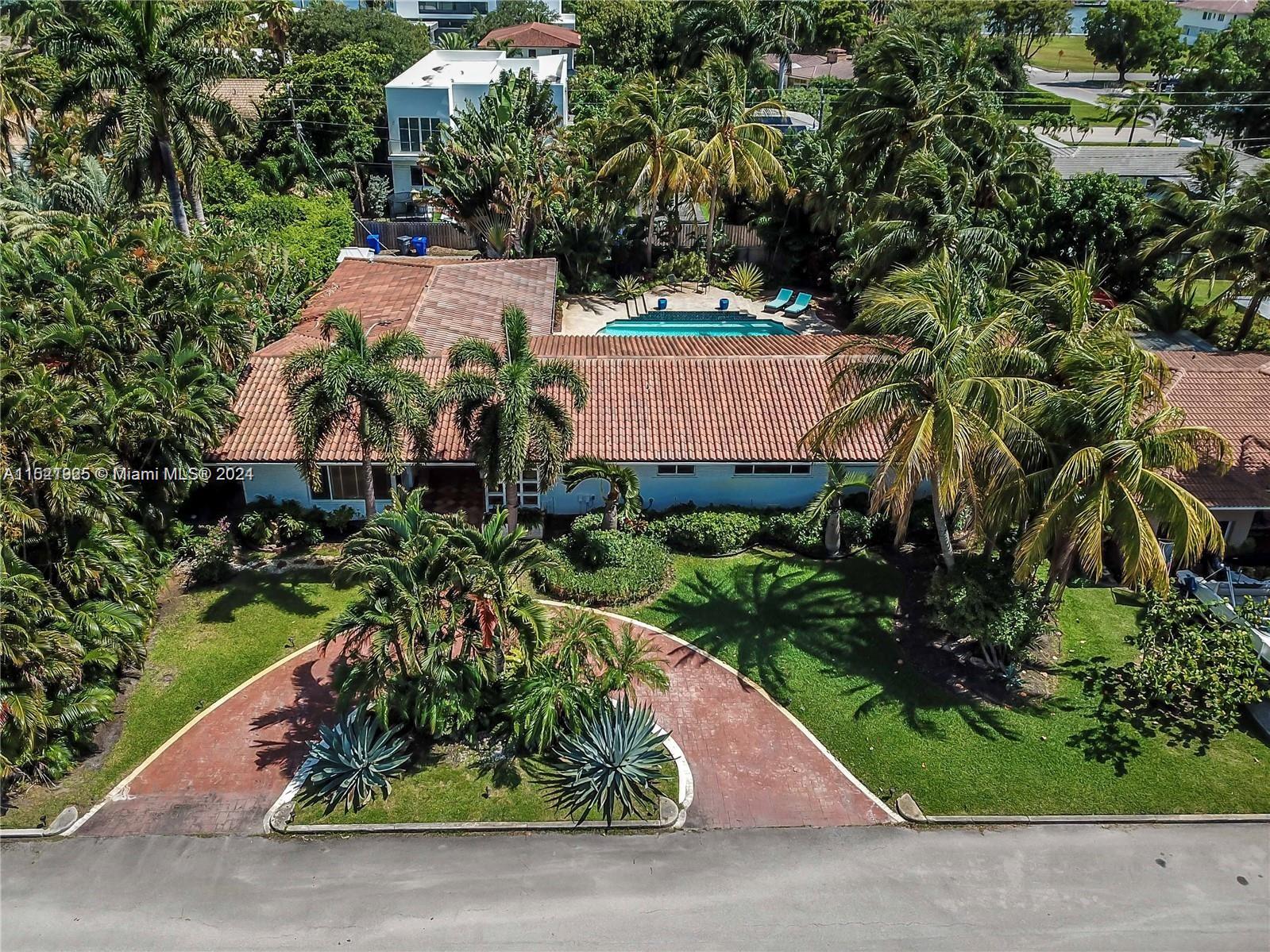 1117 Adams St, Hollywood, FL, 33019 United States, 4 Bedrooms Bedrooms, ,3 BathroomsBathrooms,Residential,For Sale,Adams St,A11521925