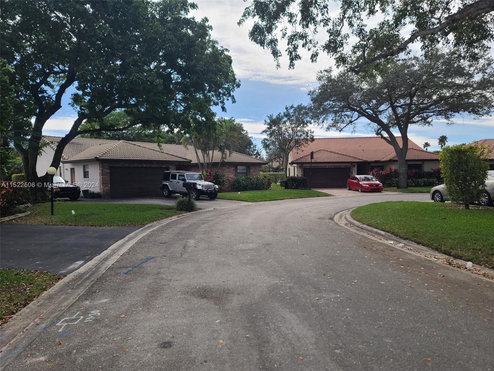 10855 Cypress Run Cir, Coral Springs, FL, 33071 United States, 3 Bedrooms Bedrooms, ,2 BathroomsBathrooms,Residential,For Sale,Cypress Run Cir,A11522506