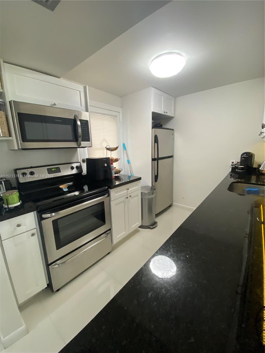 20400 W Country Club Dr 512, Aventura, Florida 33180, 2 Bedrooms Bedrooms, ,2 BathroomsBathrooms,Residential,For Sale,20400 W Country Club Dr 512,A11523376