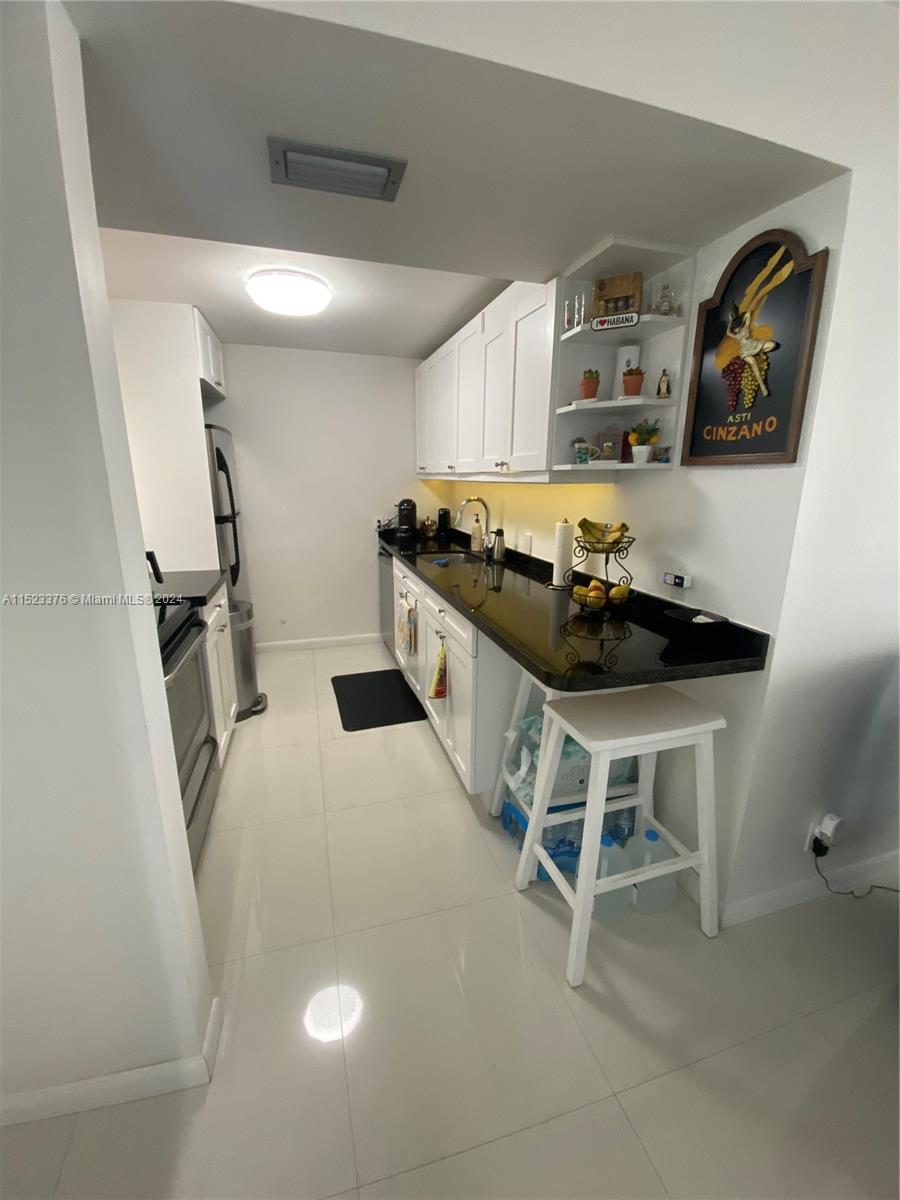 20400 W Country Club Dr 512, Aventura, Florida 33180, 2 Bedrooms Bedrooms, ,2 BathroomsBathrooms,Residential,For Sale,20400 W Country Club Dr 512,A11523376