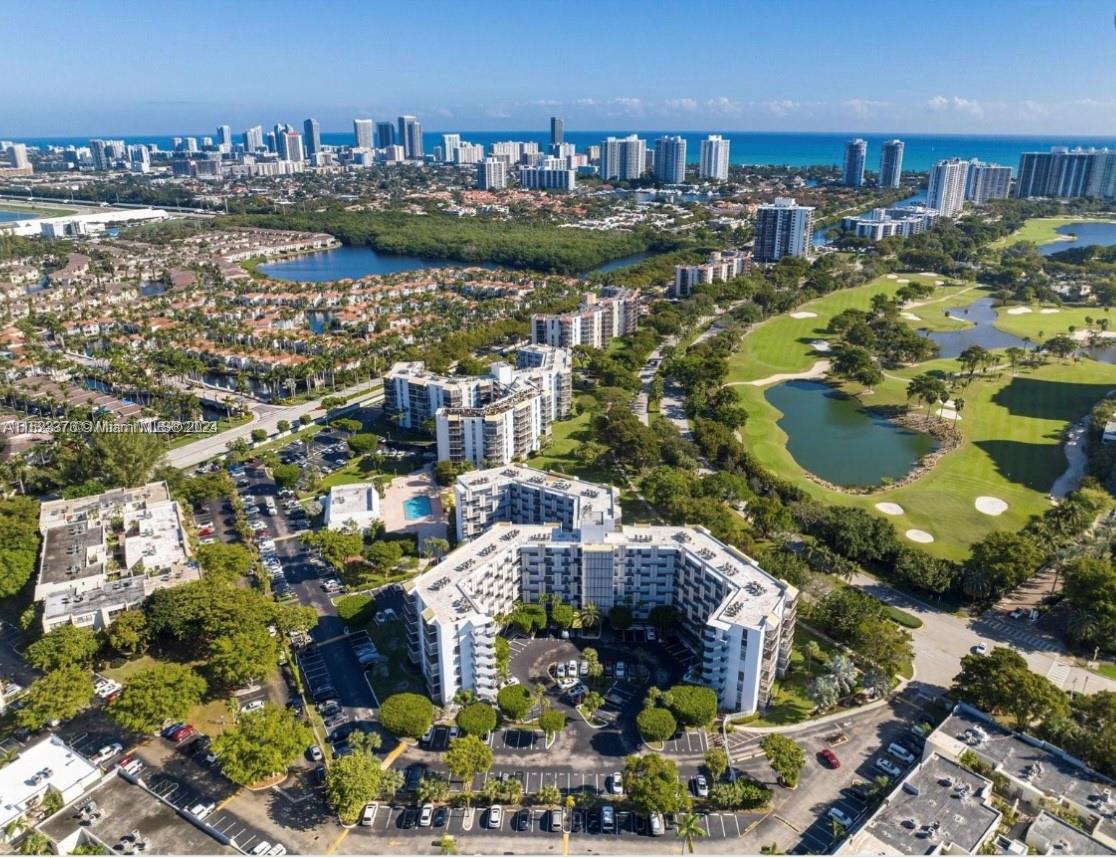 20400 W Country Club Dr 512, Aventura, Florida 33180, 2 Bedrooms Bedrooms, ,2 BathroomsBathrooms,Residential,For Sale,20400 W Country Club Dr 512,A11523376