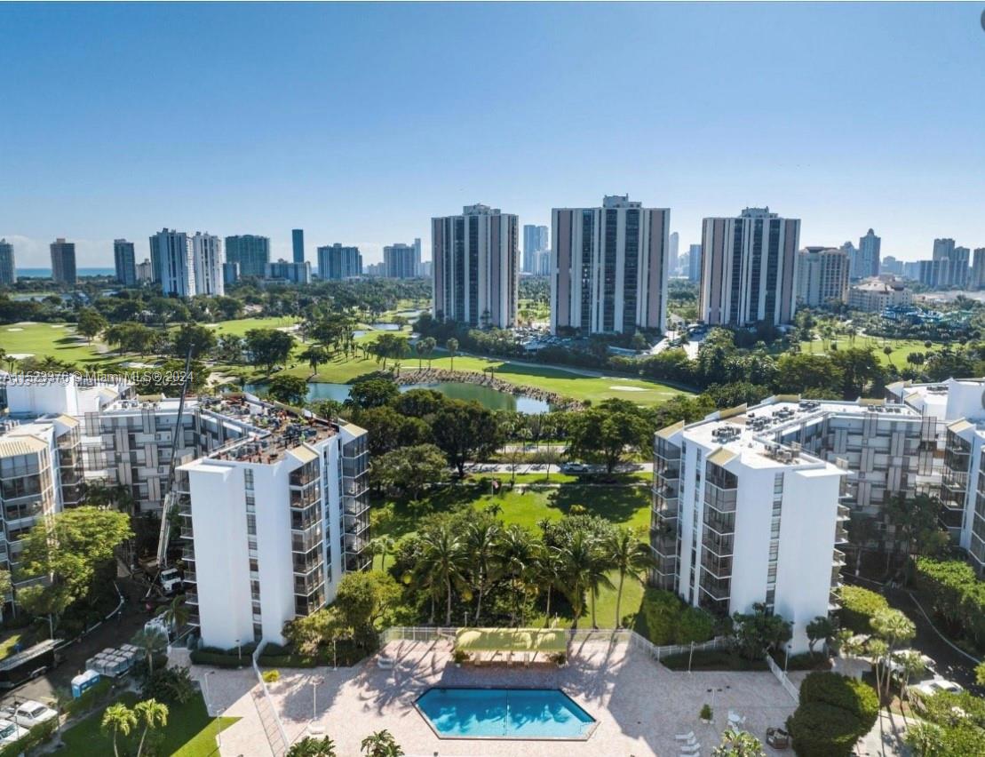 20400 W Country Club Dr 512, Aventura, Florida 33180, 2 Bedrooms Bedrooms, ,2 BathroomsBathrooms,Residential,For Sale,20400 W Country Club Dr 512,A11523376