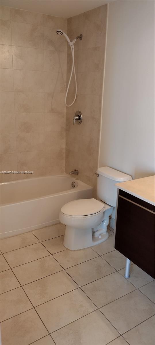 1900 N Bayshore Dr 3511, Miami, Florida 33132, 2 Bedrooms Bedrooms, 3 Rooms Rooms,2 BathroomsBathrooms,Residential,For Sale,1900 N Bayshore Dr 3511,A11523385