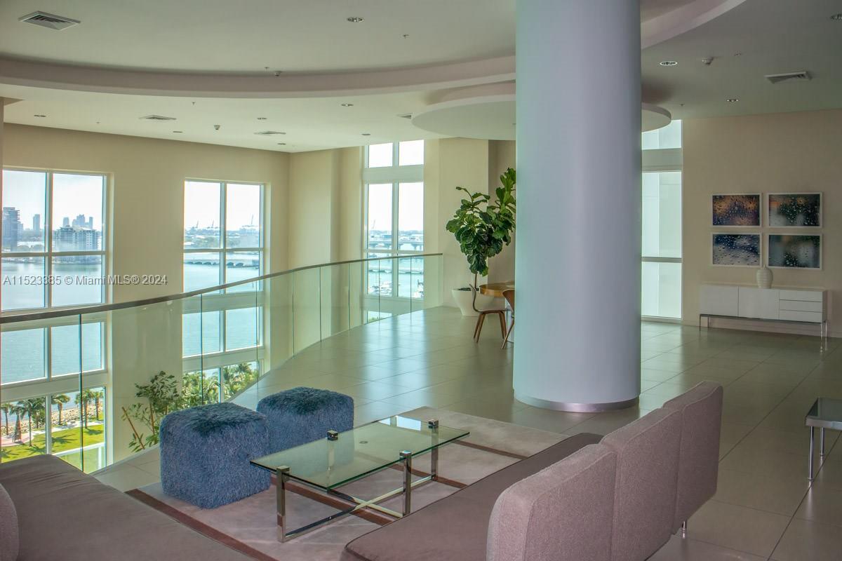 1900 N Bayshore Dr 3511, Miami, Florida 33132, 2 Bedrooms Bedrooms, 3 Rooms Rooms,2 BathroomsBathrooms,Residential,For Sale,1900 N Bayshore Dr 3511,A11523385