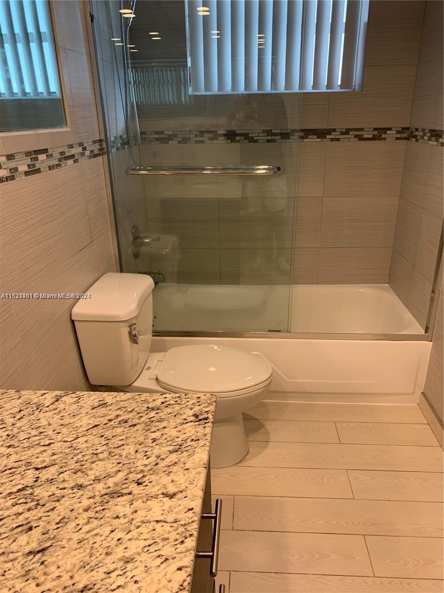 947 Lenox Ave 204, Miami Beach, Florida 33139, 1 Bedroom Bedrooms, ,1 BathroomBathrooms,Residential,For Sale,947 Lenox Ave 204,A11523401