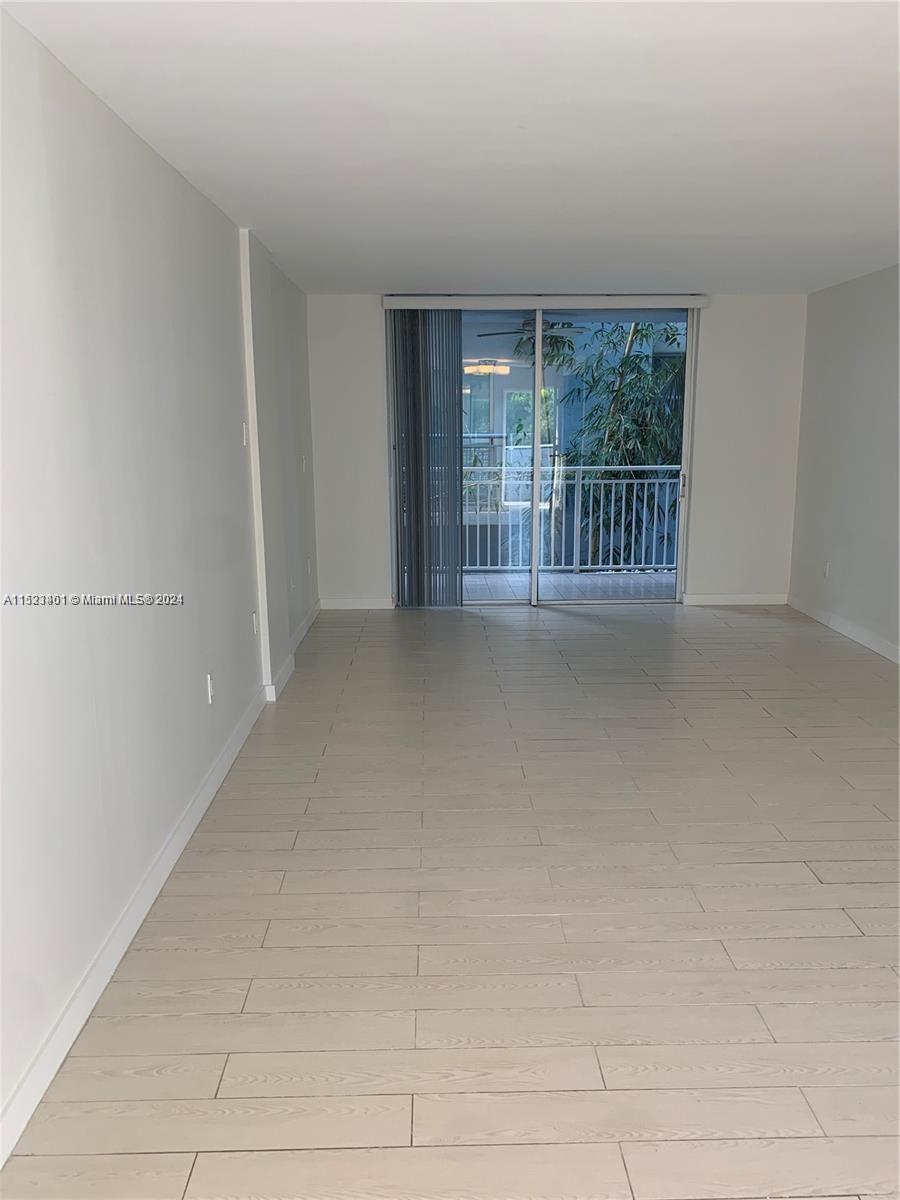 947 Lenox Ave 204, Miami Beach, Florida 33139, 1 Bedroom Bedrooms, ,1 BathroomBathrooms,Residential,For Sale,947 Lenox Ave 204,A11523401