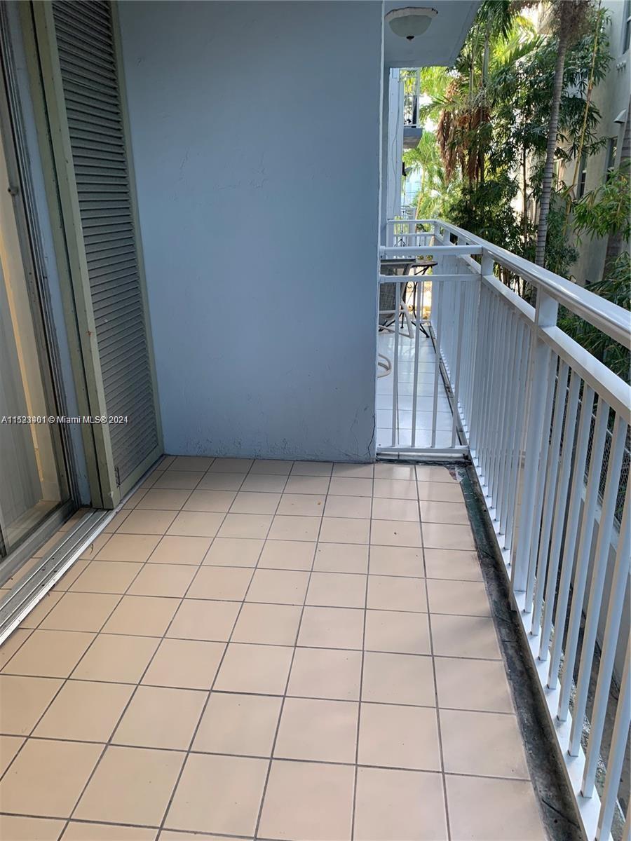 947 Lenox Ave 204, Miami Beach, Florida 33139, 1 Bedroom Bedrooms, ,1 BathroomBathrooms,Residential,For Sale,947 Lenox Ave 204,A11523401