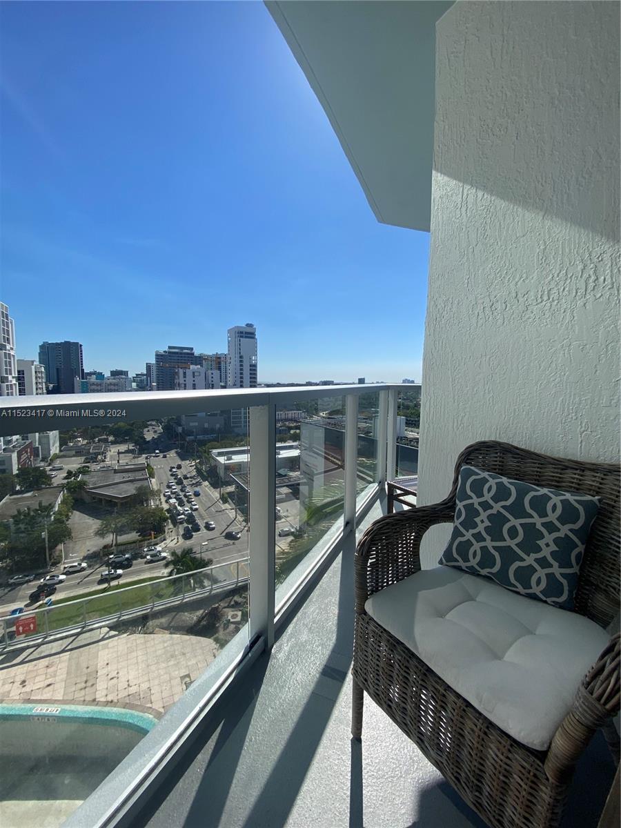 185 7th St, Miami, FL, 33130 United States, 2 Bedrooms Bedrooms, ,2 BathroomsBathrooms,Residential,For Sale,7th St,A11523417