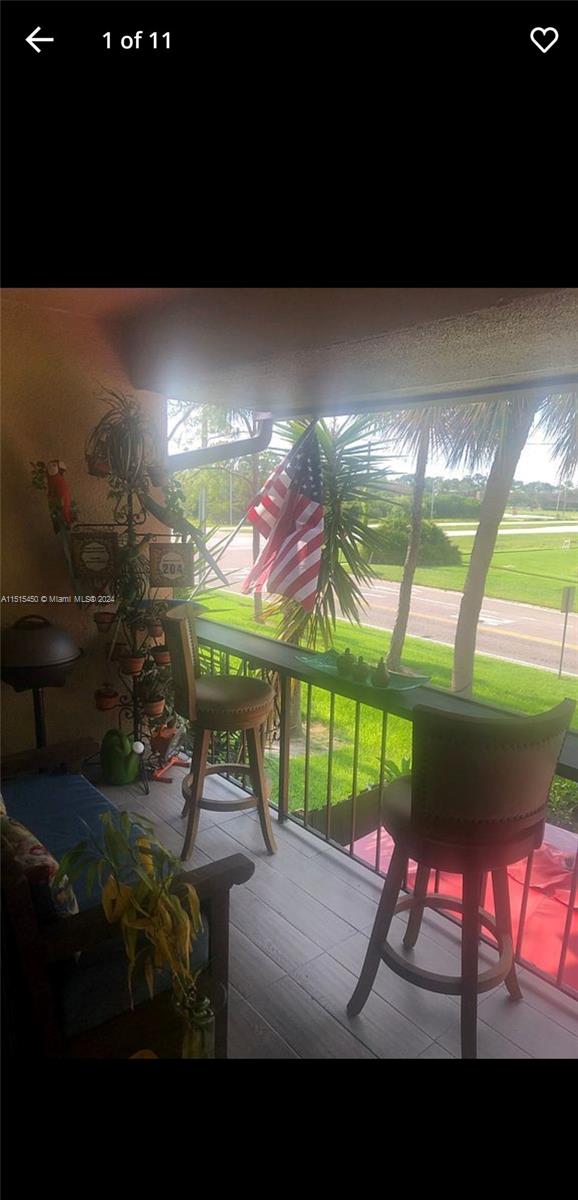 895 N Village Dr, St Petersburg, FL, 33176 United States, 1 Bedroom Bedrooms, ,1 BathroomBathrooms,Residential,For Sale,N Village Dr,A11515450